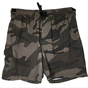 Girls Albion Camo Shorts Size 12